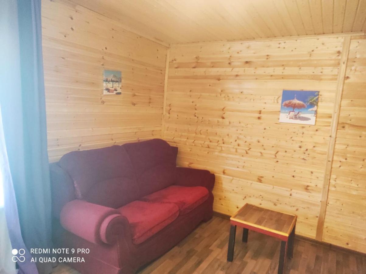 Guest House Semeiniy Ochag Lidzava 外观 照片
